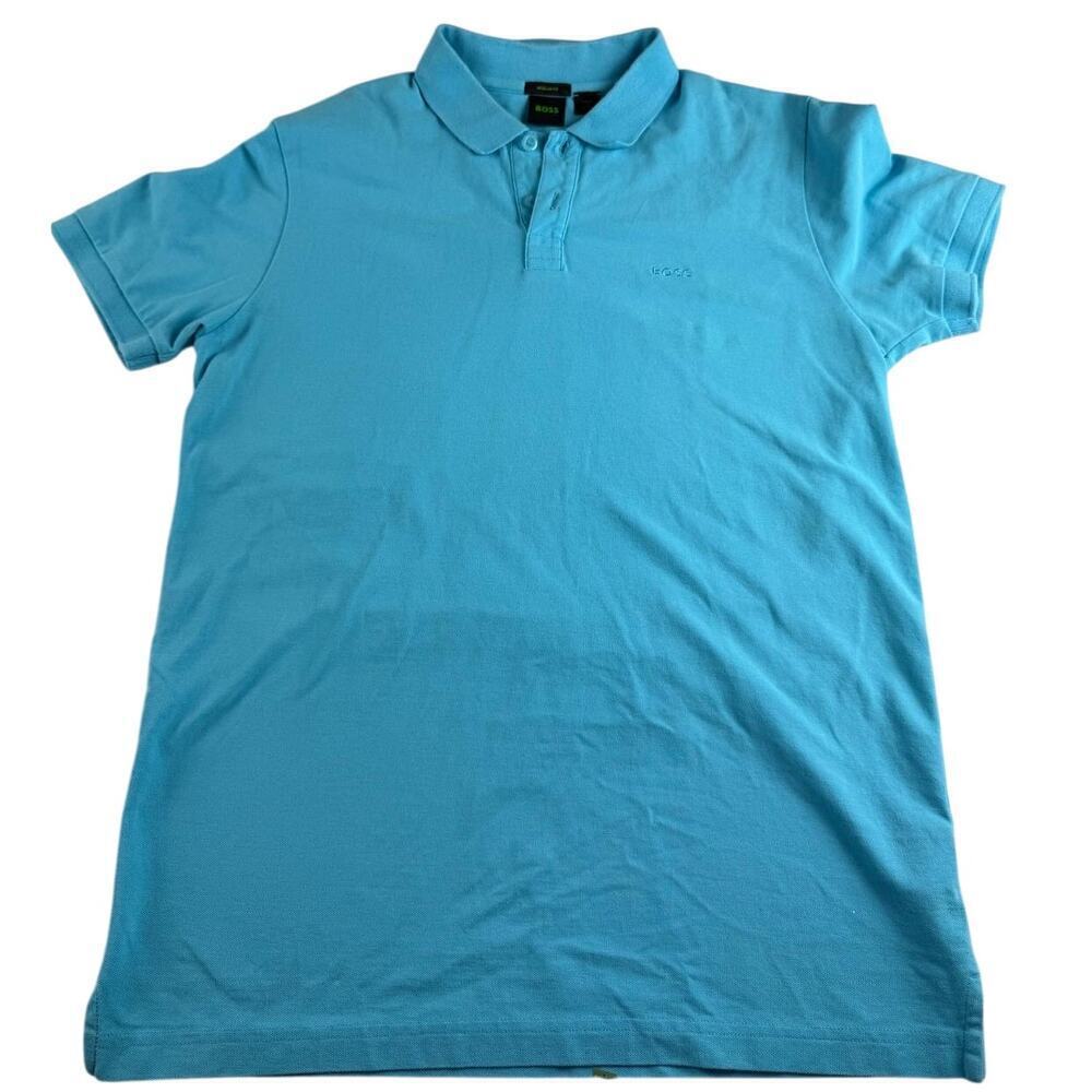 BOSS Men's Button Collar Shirt - Size Large - Great Condition!